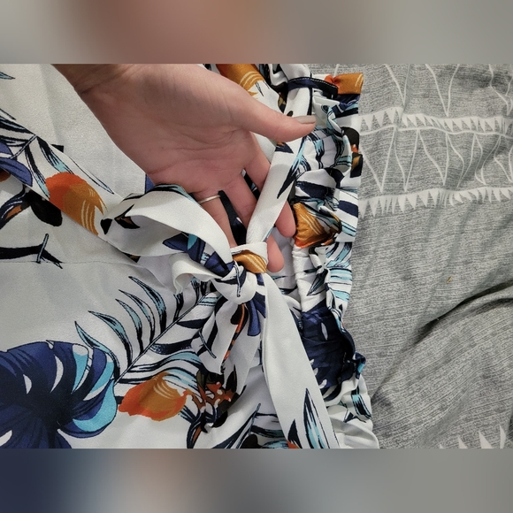 High rise shorts - Picture 2 of 4